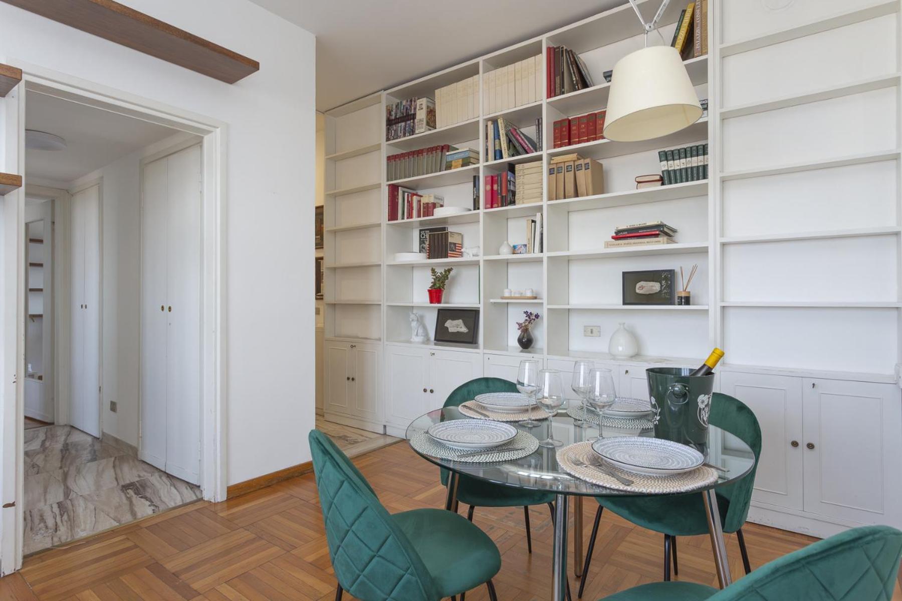 Skyline View Biancamano 1 Bdr With Balcony By Rentopolis Milan Exterior photo